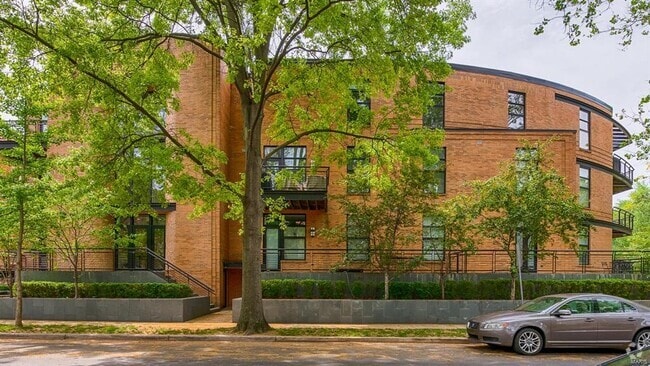 Building Photo - 7542 Cromwell Dr Unit 3D Rental