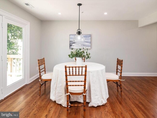 Photo - 731 Pine Valley Dr