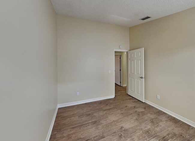 Photo - 3651 SW Voyager St