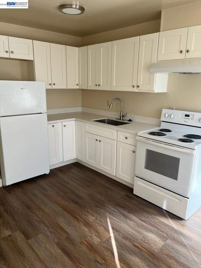 Photo - 20293 Anita Ave Unidad 4