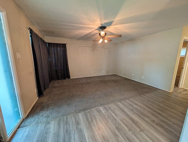 Photo - 1533 SW 23rd Park