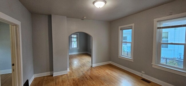 106 W 15th Ave
