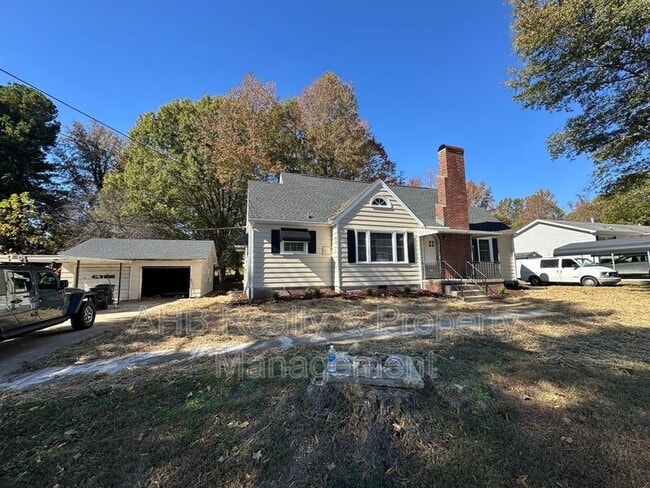 Building Photo - 528 Baldwin Rd