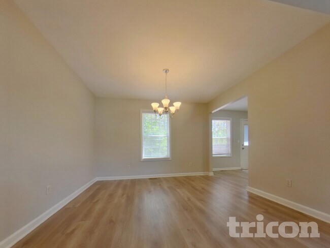 Photo - 115 Fairfax Dr