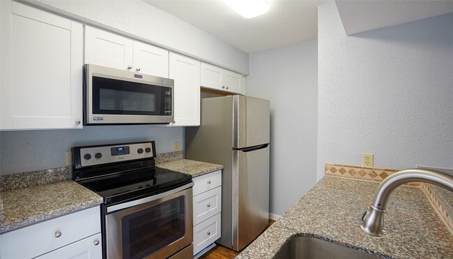 Photo - 6111 Beverly Hill St Unit 31