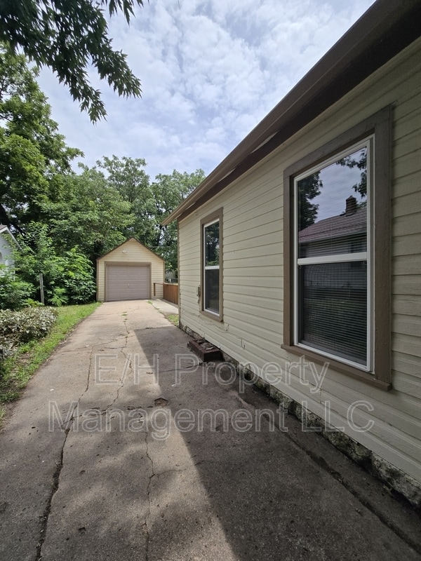 Photo - 322 N Park Ave