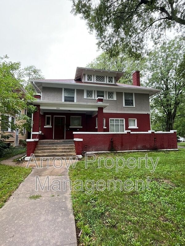 Building Photo - 1801 E St Unit 4 Rental