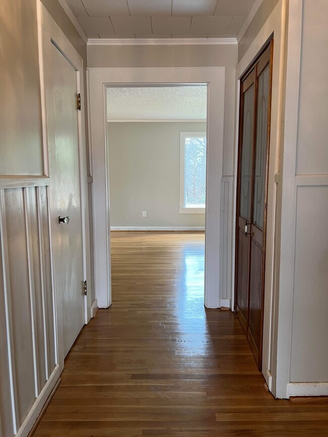 Photo - 310 Carbon City Rd