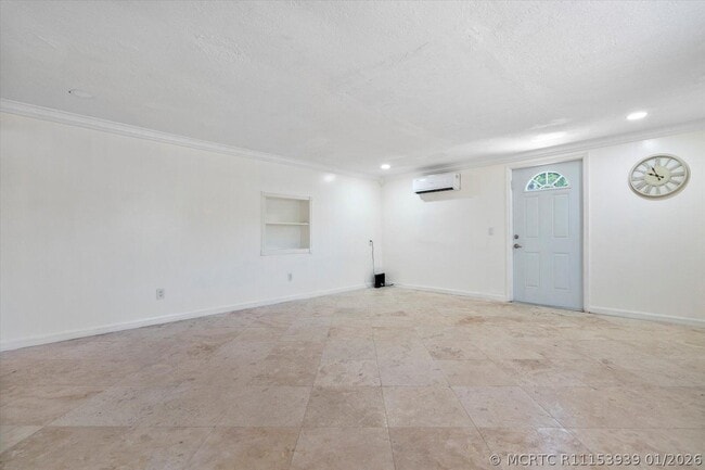 Photo - 236 SW 14th St