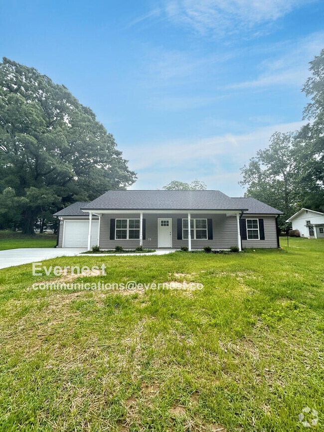 Building Photo - 1653 Reynolds Forest Dr Rental