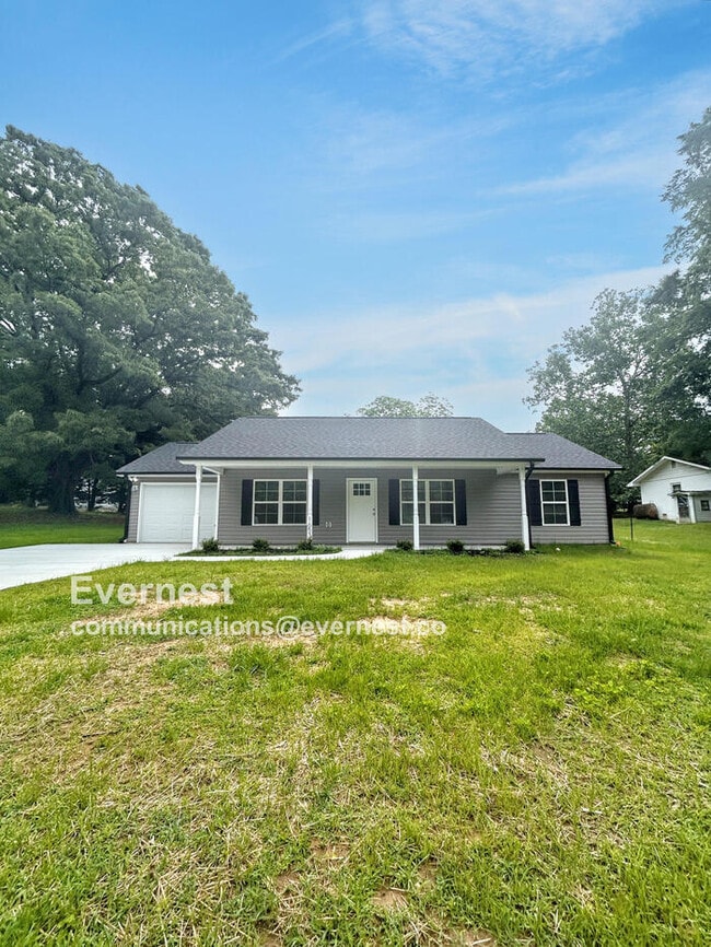 Building Photo - 1653 Reynolds Forest Dr Rental