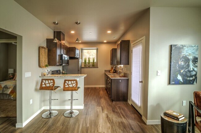 0632 - The Boardwalk Townhomes