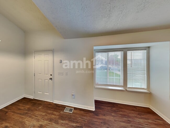 Photo - 5956 S Stone Flower Way