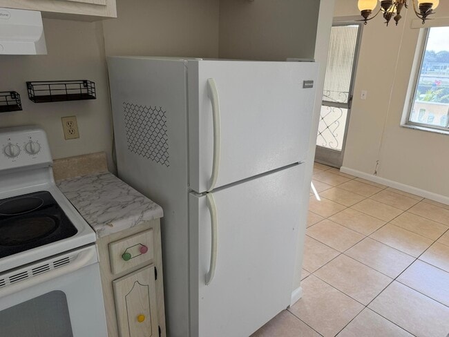 Photo - 500 Village Green Cir W Unit 212