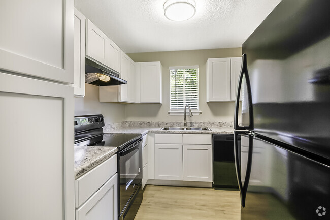 Newly Renovated Townhome at Pine Ridge Apartments in Cary, NC - Pine Ridge Apartments