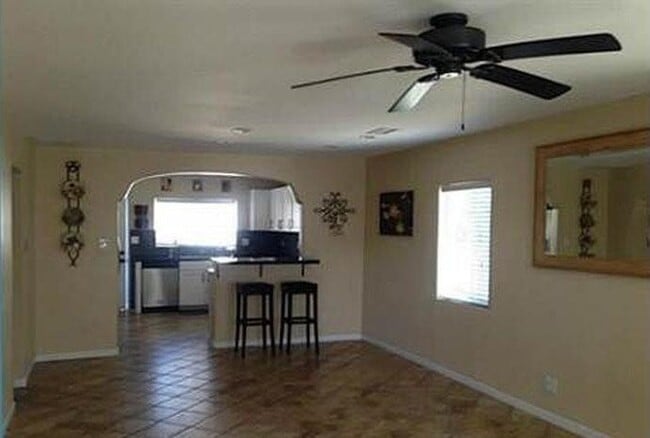 Photo - 338 N Grant St