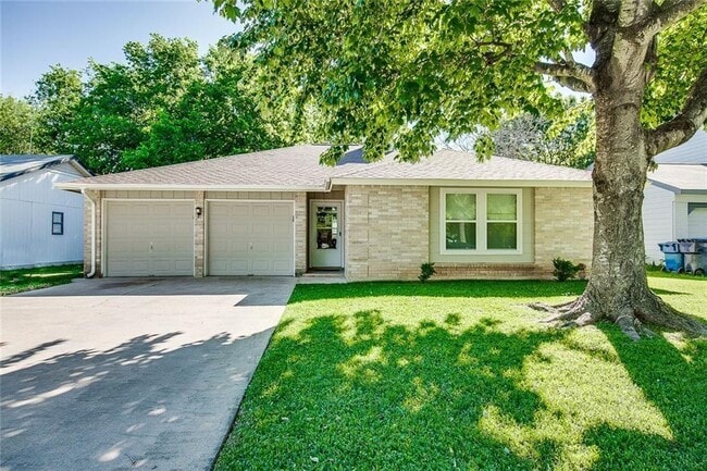 Photo - 10506 School House Ln