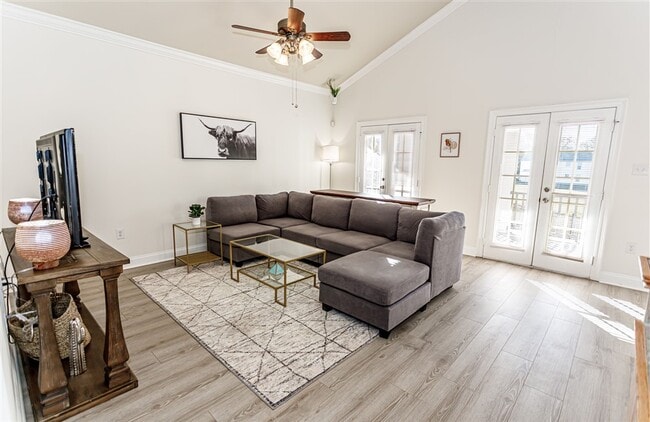 Photo - 38035 Post Office Rd Unidad 4B