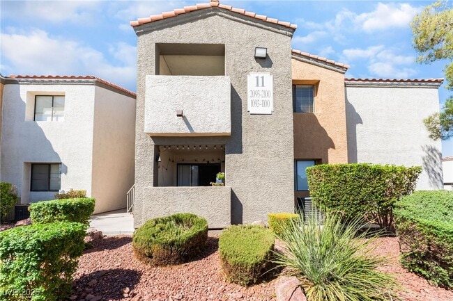Building Photo - 3151 N Soaring Gulls Dr Unit 2096