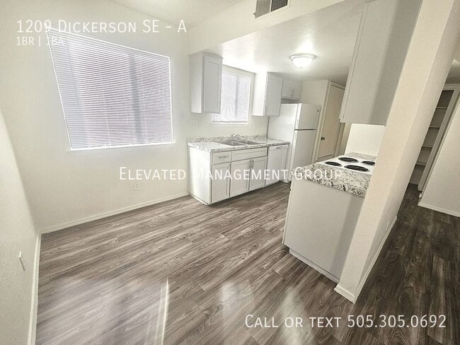 Building Photo - 1209 Dickerson Dr SE Unit A