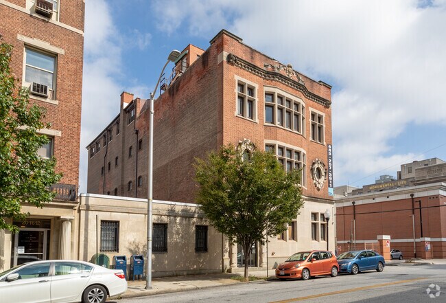 Photo - The Calvert School Apartments