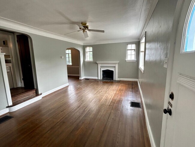 Photo - PRICE HILL- Charming 3 bedroom 1.5 bath