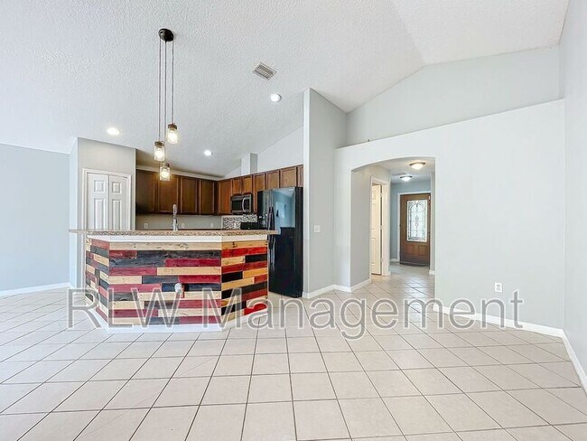25920 Eufaula Way