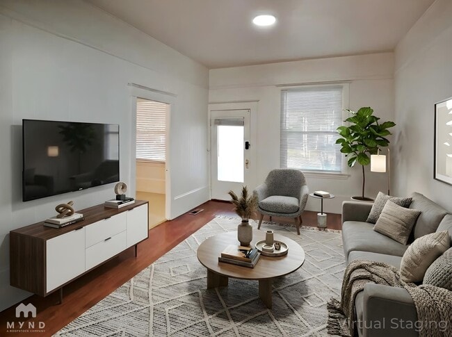 Photo - 2189 Colfax St