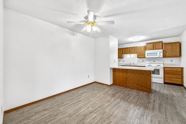 Photo - Creekstone Falls