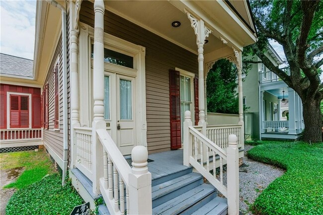 Photo - 209 S Cedar St