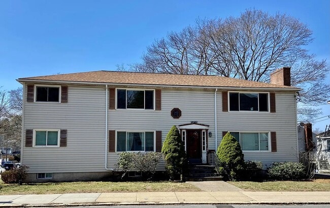 Photo - 640 Lagrange St Unit 2