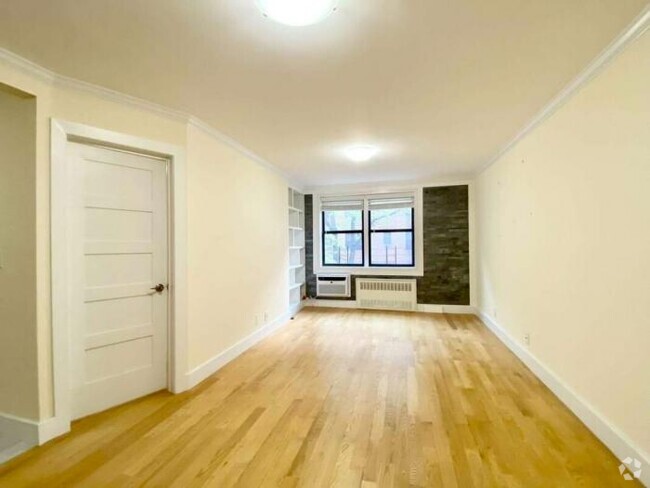 Building Photo - 2 bedroom in Bronx NY 10463 Unit 33D Rental