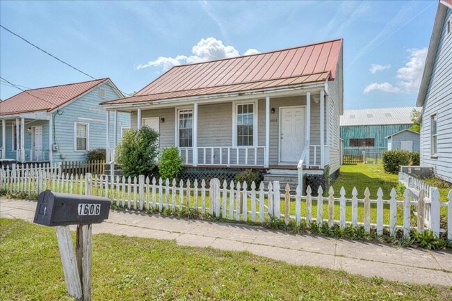 Photo - 1606 Broad St