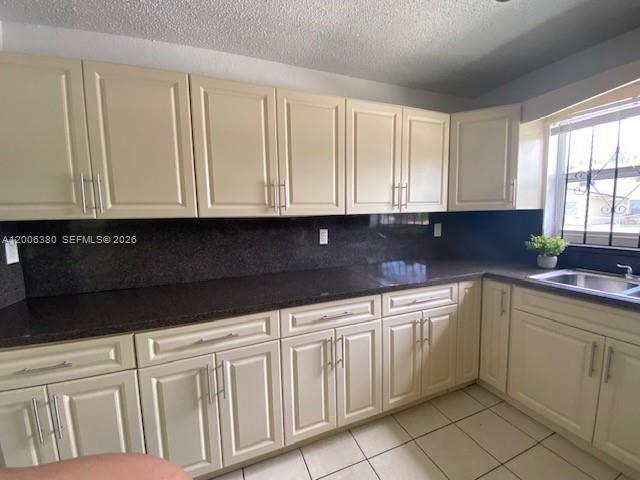 Photo - 3929 NW 207 St Rd