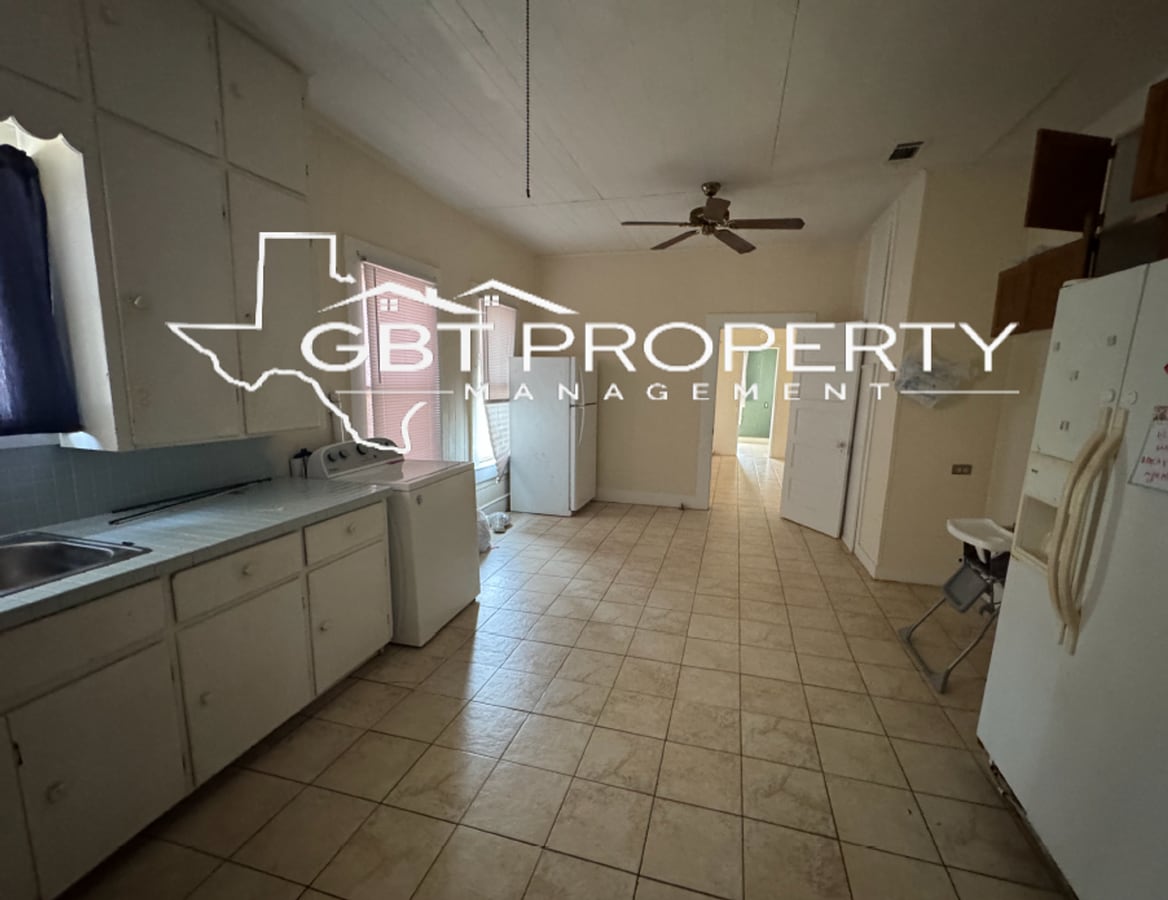 Photo - 2 Bedroom 1 Bathroom Home Downtown Kosse