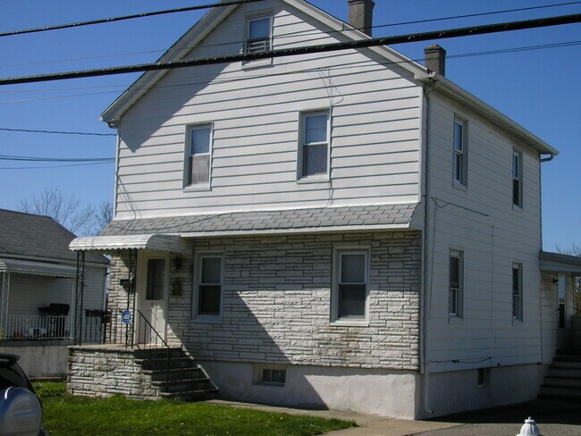Photo - 93 Lower Notch Rd Unit 2