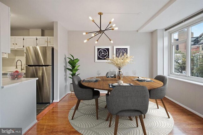 1545 18th St NW Unit 322