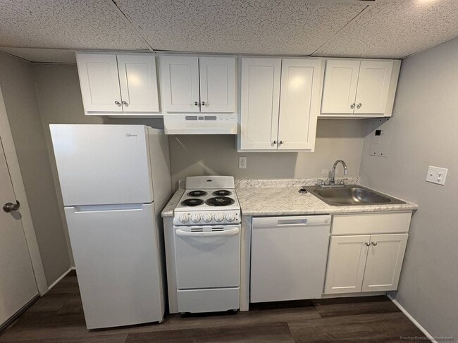 Photo - 6 St Mark St