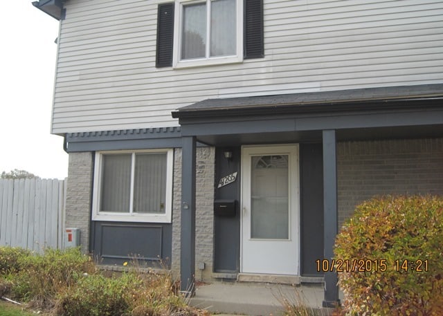 Building Photo - 41205 S Woodbury Green Dr Unit 41205