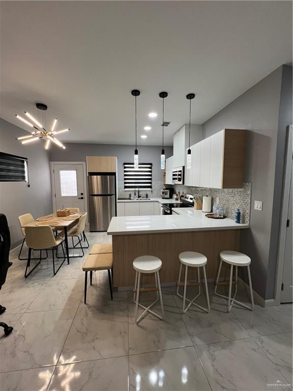 1421 E Iris Ave Unit 3