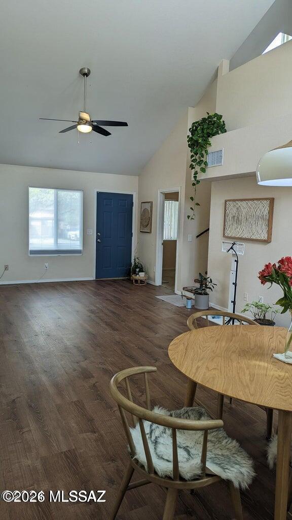 Photo - 2717 N Pacific Dr