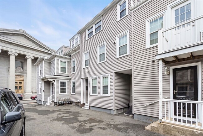 Building Photo - 45 Federal St Unit 2 Rental