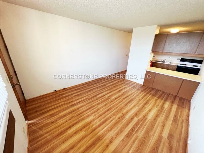 Building Photo - 3324 Sierra Dr Rental