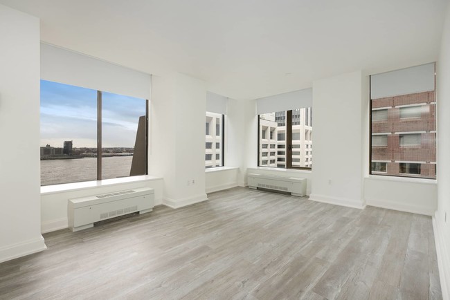 Photo - 10 Hanover Square Condo Unit 9G