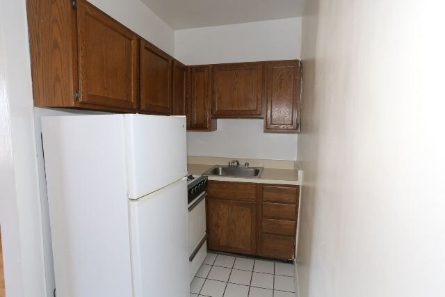 Photo - 516 W Melrose St Unit 014