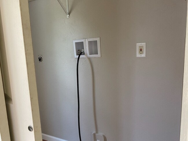 Photo - Newly Remodeled 2 Bedroom 1 Bath with Basement