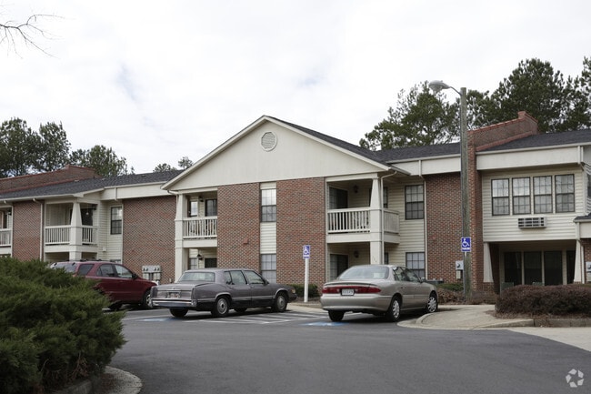 Laurelwood Apartments - Laurelwood Apartments