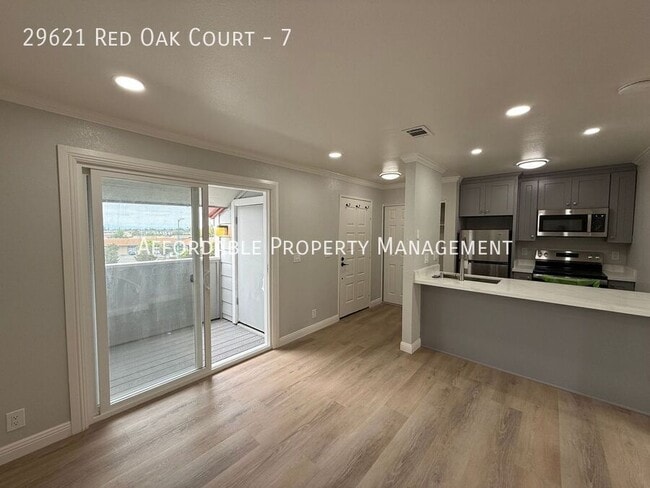 Photo - 29621 Red Oak Ct Unit 7