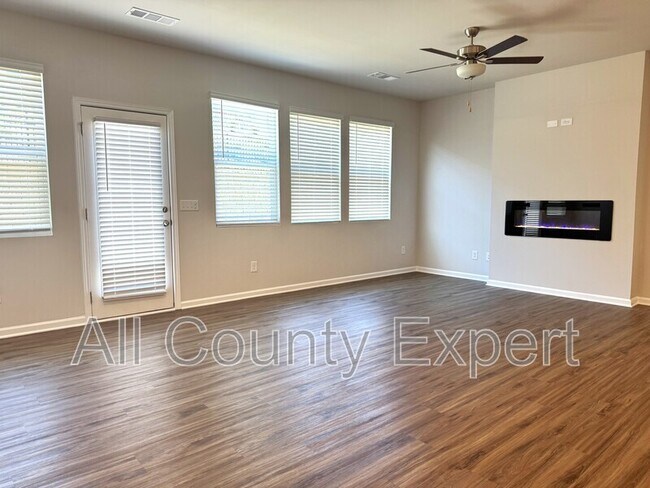 Photo - 280 Whitetail Cir