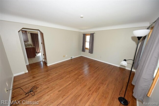 Photo - 3534 Woodland Ave